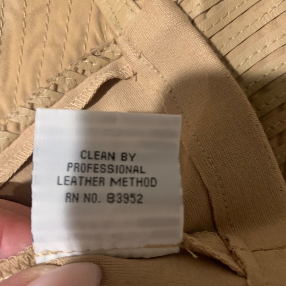 Colleen Lopez Tan Skirt Suit sz M - Picture 8 of 10